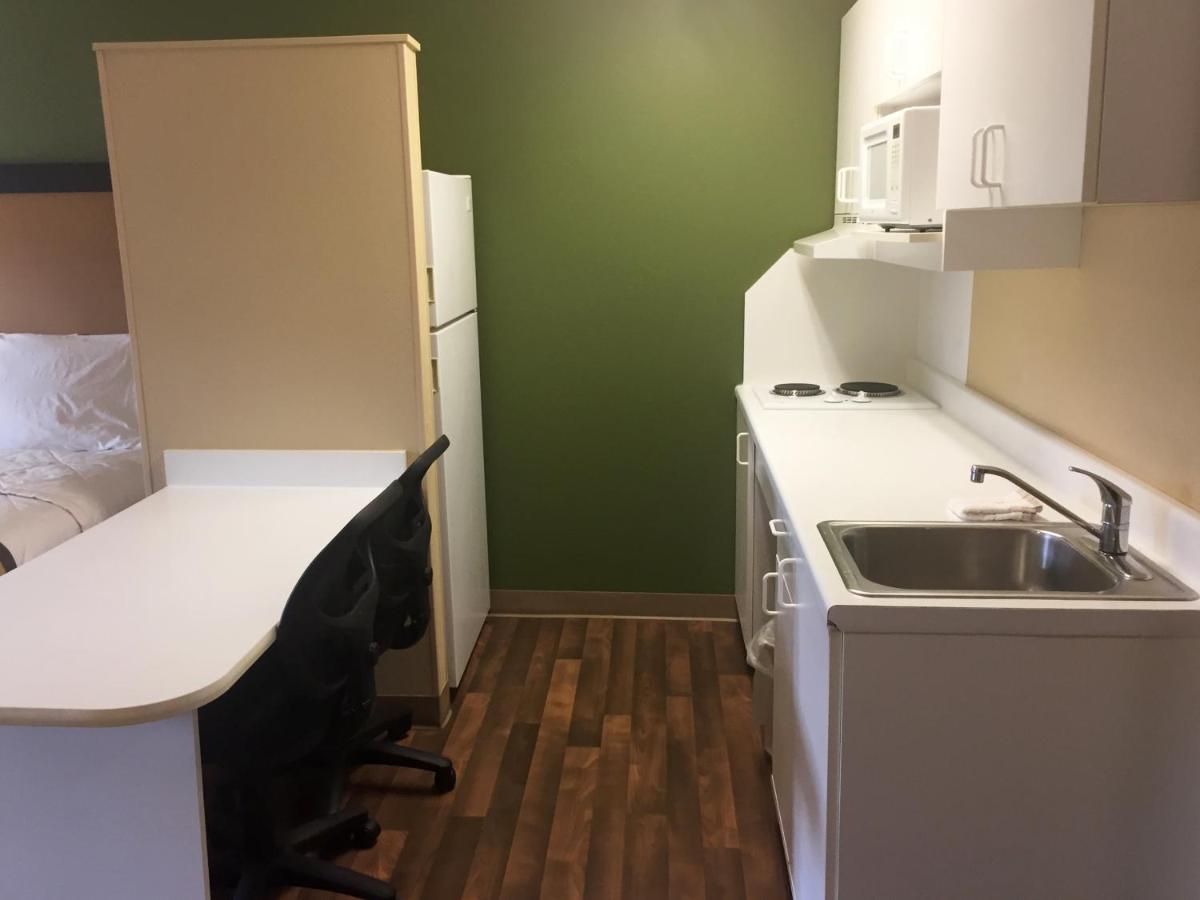 Extended Stay America Select Suites - Chicago - Hanover Park Ngoại thất bức ảnh