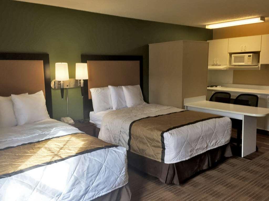 Extended Stay America Select Suites - Chicago - Hanover Park Phòng bức ảnh