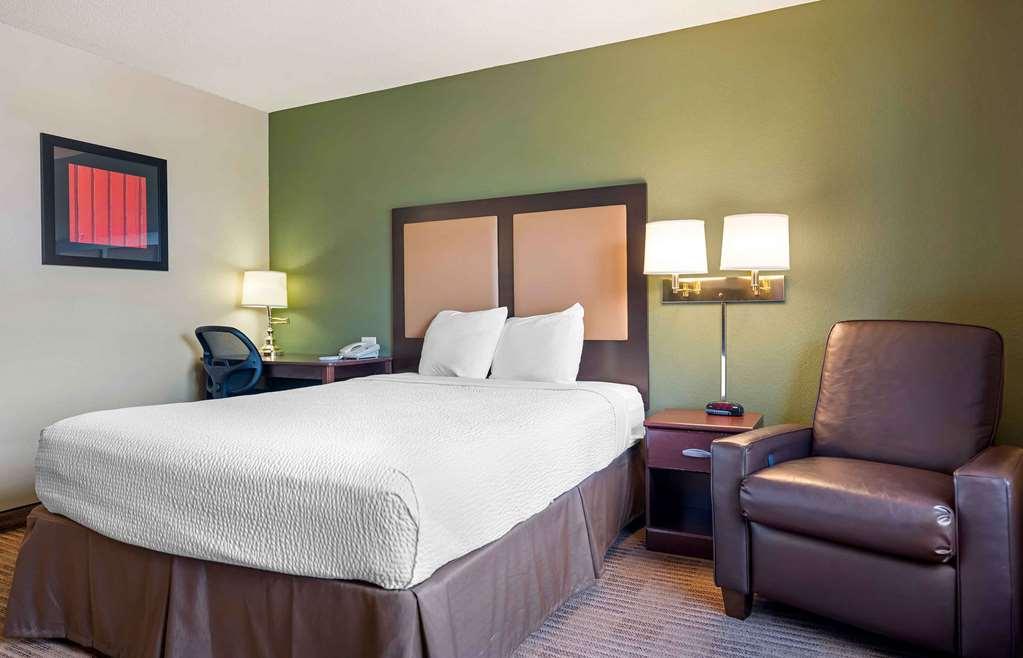 Extended Stay America Select Suites - Chicago - Hanover Park Phòng bức ảnh