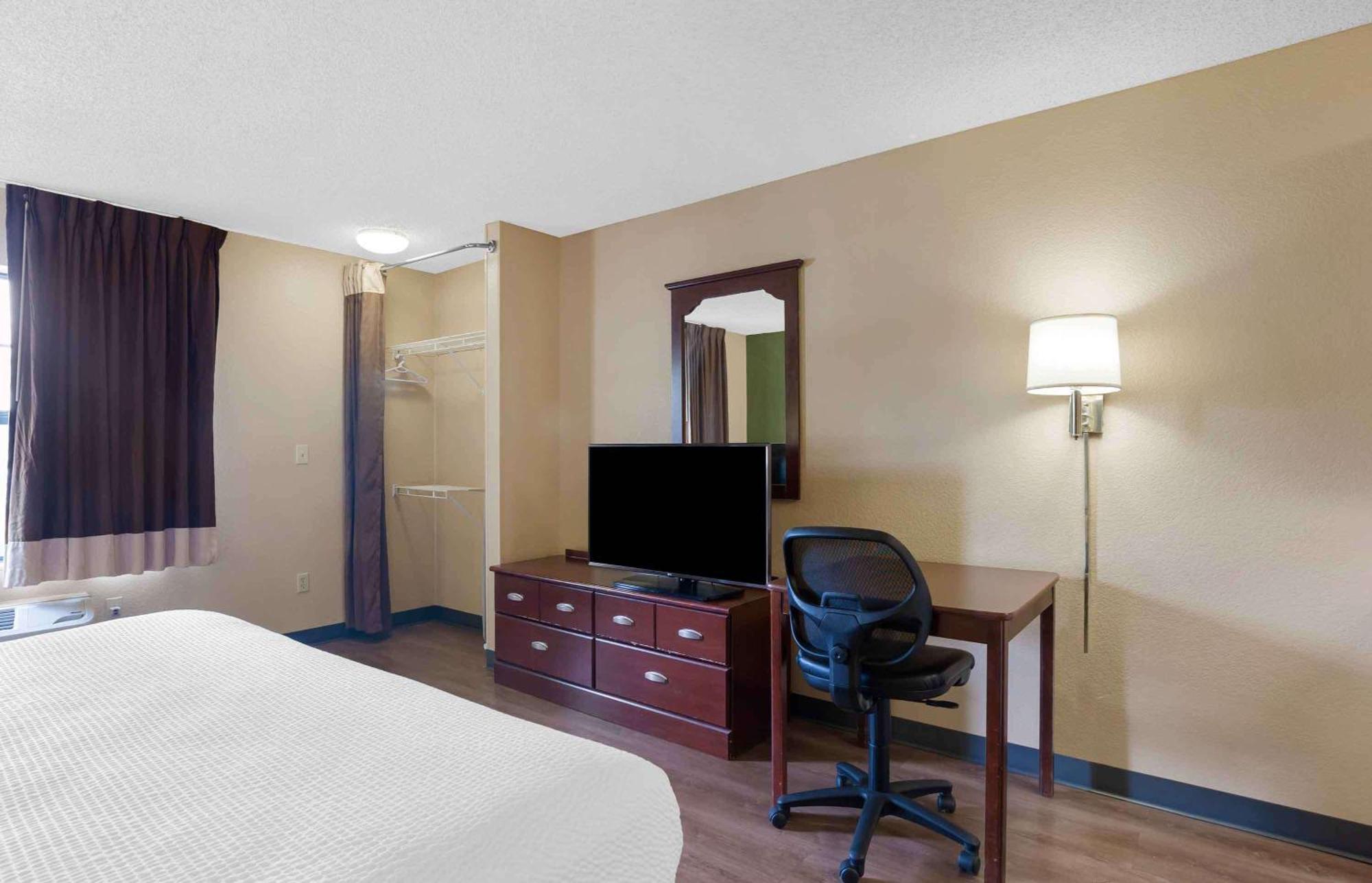 Extended Stay America Select Suites - Chicago - Hanover Park Ngoại thất bức ảnh