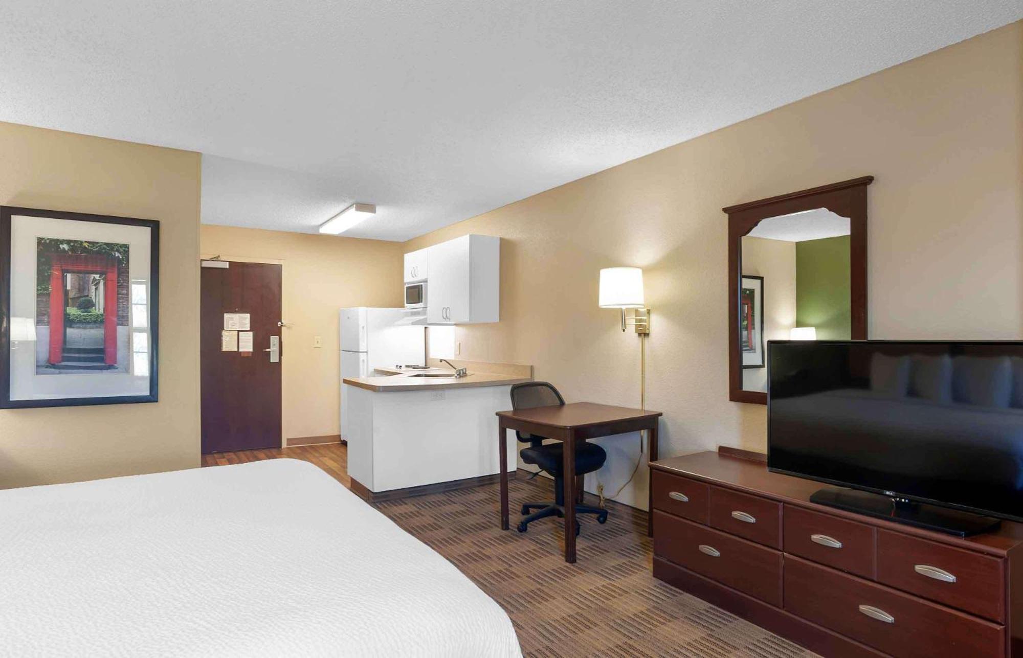 Extended Stay America Select Suites - Chicago - Hanover Park Ngoại thất bức ảnh